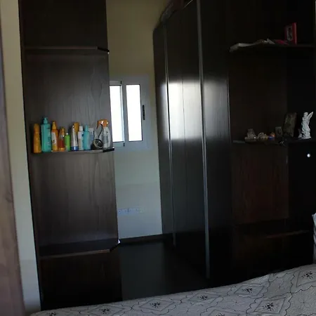 Plutos Mezonet Villa *